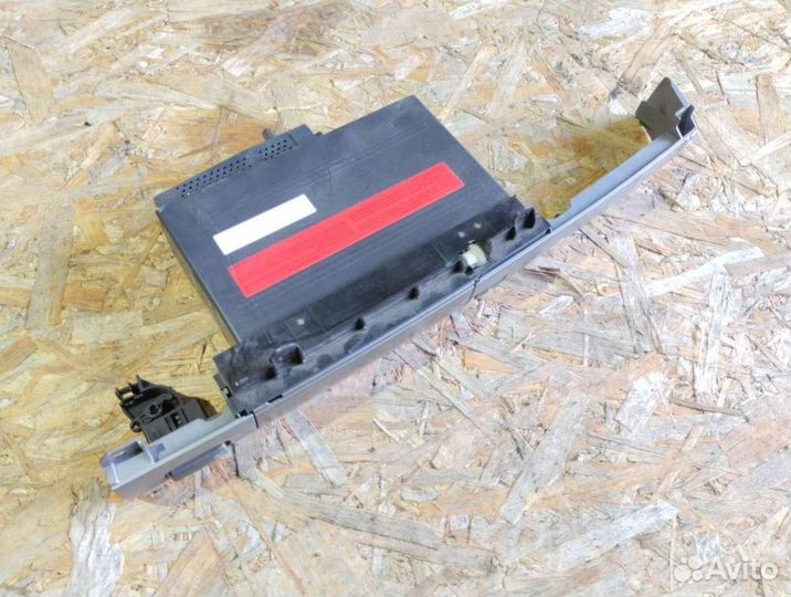 CD-чейнджер BMW 7 E65/E66 2004 64227002439