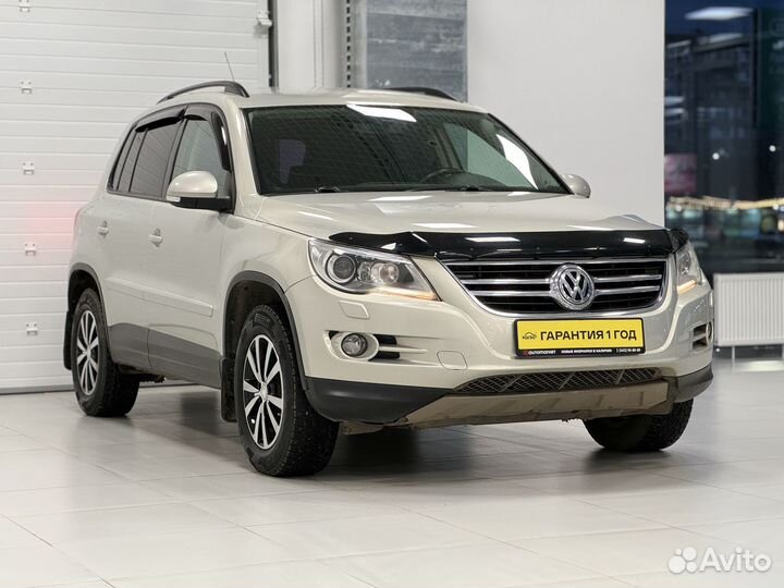 Volkswagen Tiguan 2.0 AT, 2011, 198 000 км