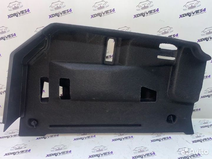 Обшивка салона передняя левая Bmw 520D G30 B47D20A