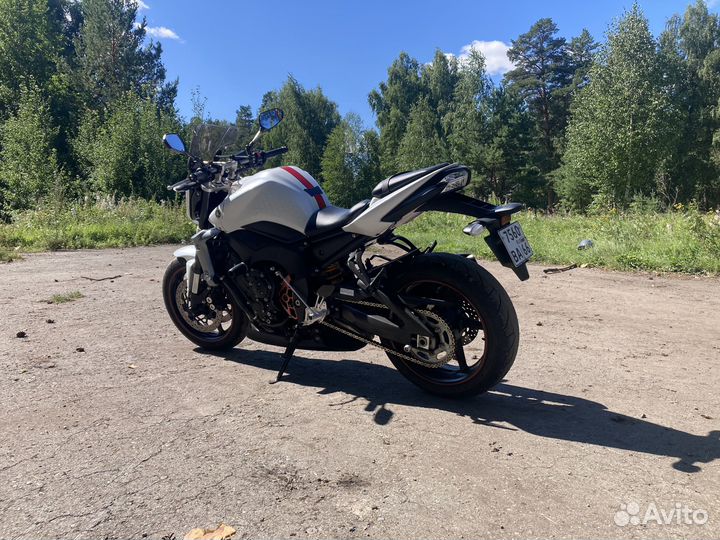 Yamaha FZ1N