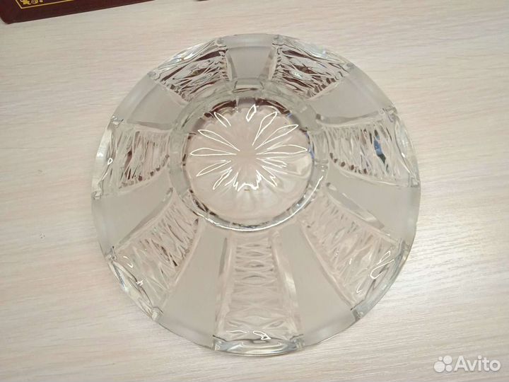 Хрустальный салатник