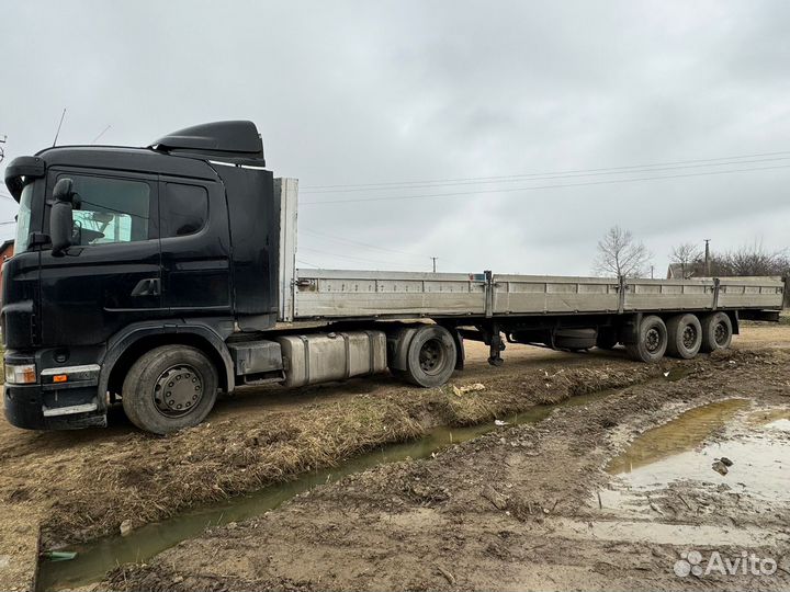 Scania G380 с полуприцепом, 2011