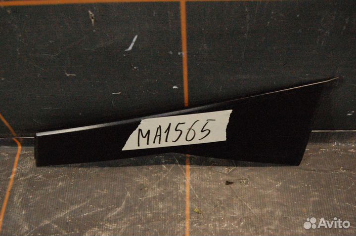 Накладка рамки двери задней левой - Honda CR-V 4