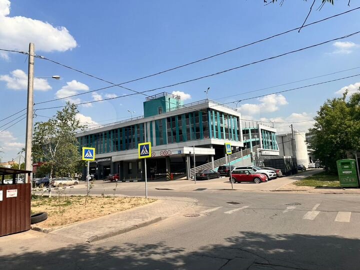 Машиноместо, 16 м²