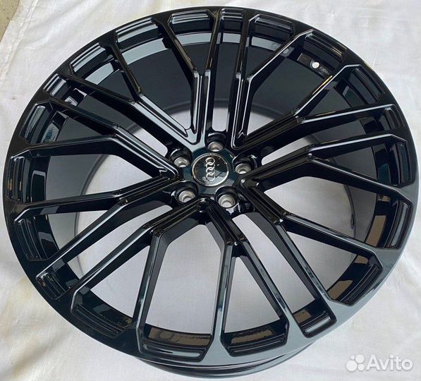 Диски R22 для Audi Q8