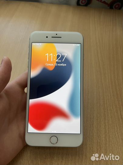 iPhone 8 Plus, 64 ГБ