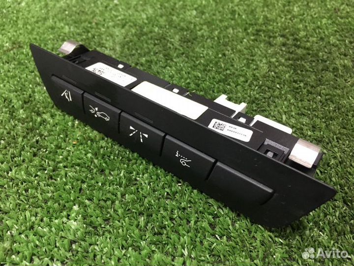 Блок кнопок центральной консоли Bmw 535I F10 N55