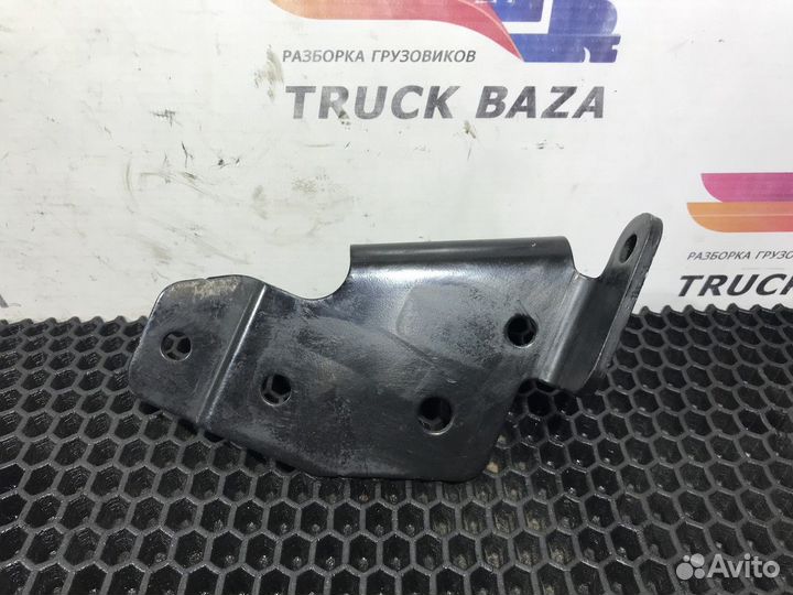 Кронштейн радиатора L Man TGS, Man TGX