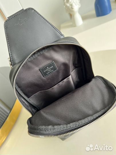 Сумка Louis Vuitton Avenue NM Black