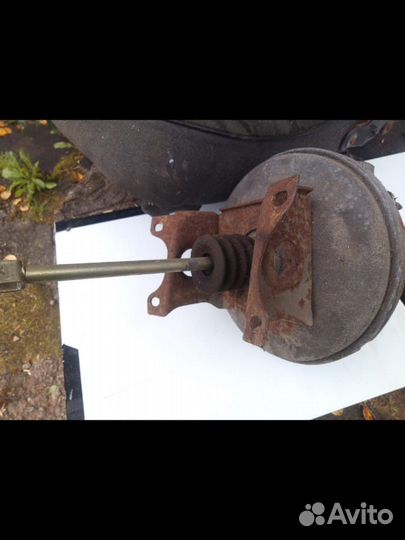 Вакумник тормозной на ваз 2108