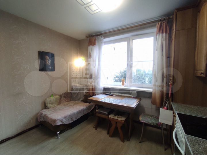 2-к. квартира, 60 м², 5/16 эт.