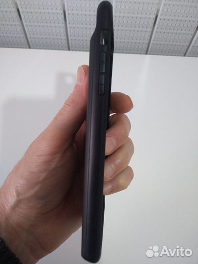 Чехол-аккумулятор iPhone BackClip Battery 3700mAh