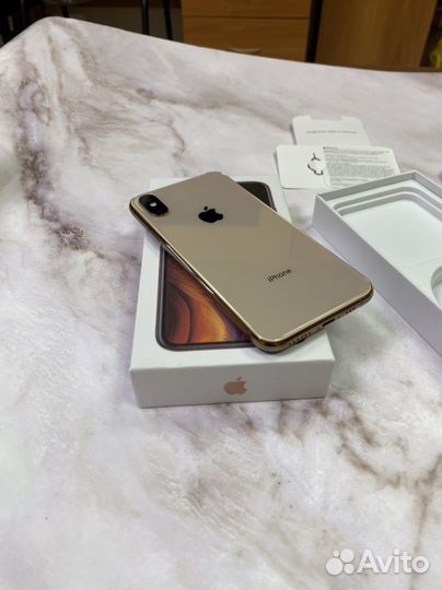 iPhone Xs, 256 ГБ