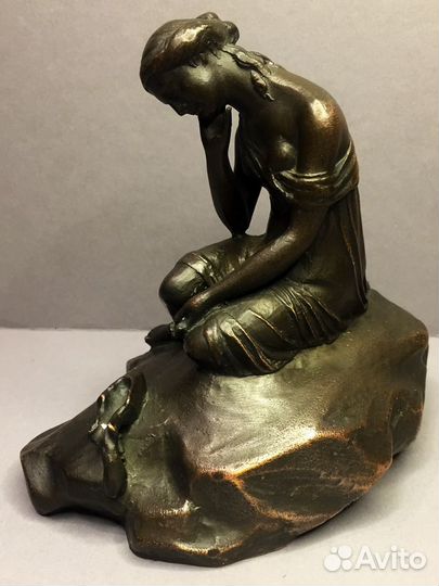 Винтажная статуэтка 