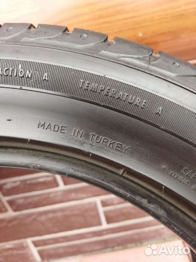 Goodyear Eagle Sport 215/55 R17 94V