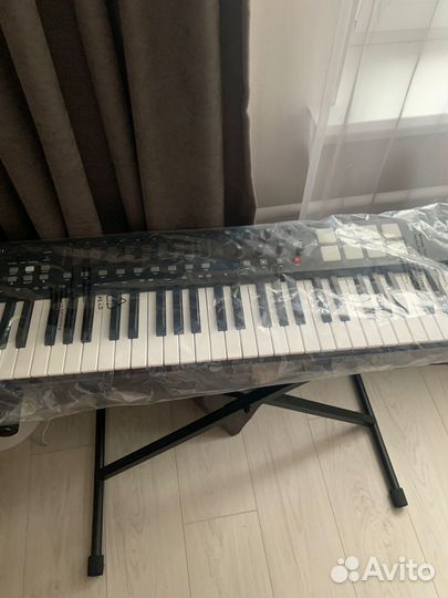 Midi-клавиатура M-audio Oxygen 61 MK IV