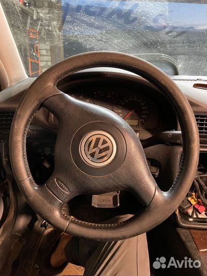 Volkswagen Passat B5 2.3 VR5 150 л.с по запчастям