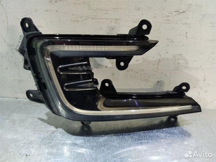 Фара противотуманная правая Volkswagen Passat B8