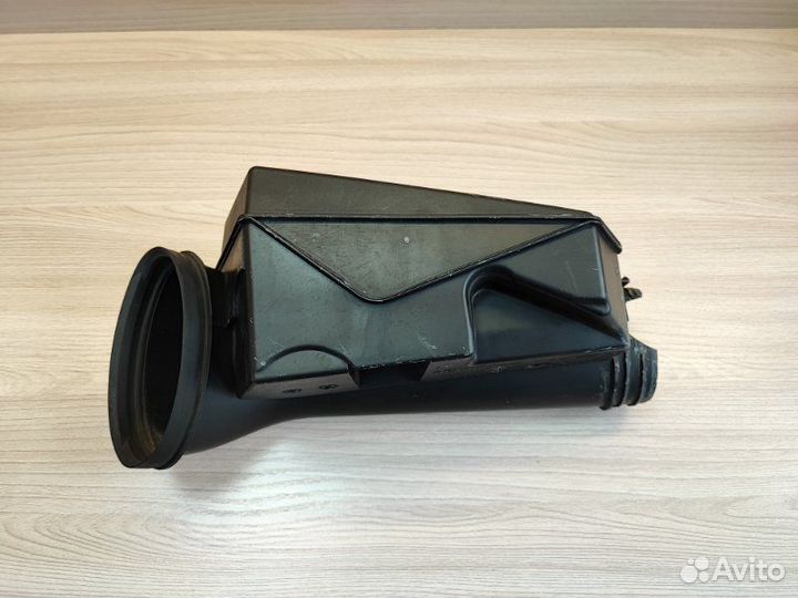 Патрубок воздушного фильтра Renault Duster