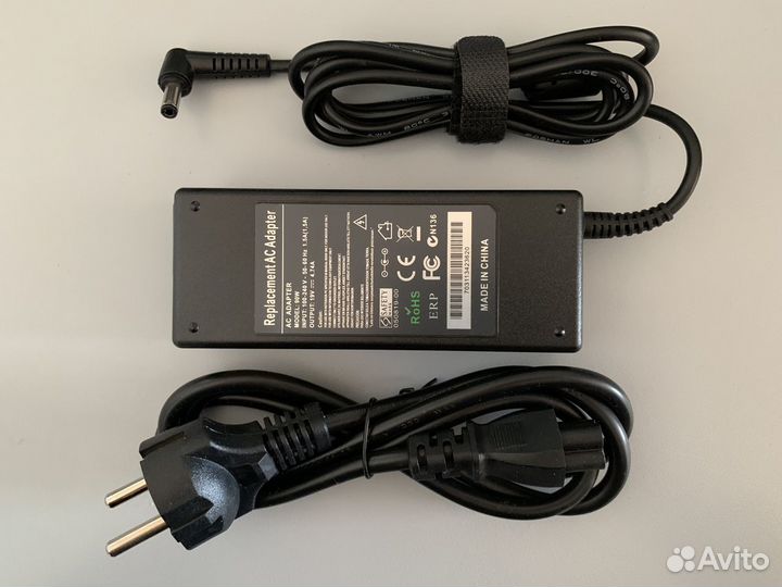 Блок питания ноутбука Asus 90W 5.5*2.5 / Hoвыe