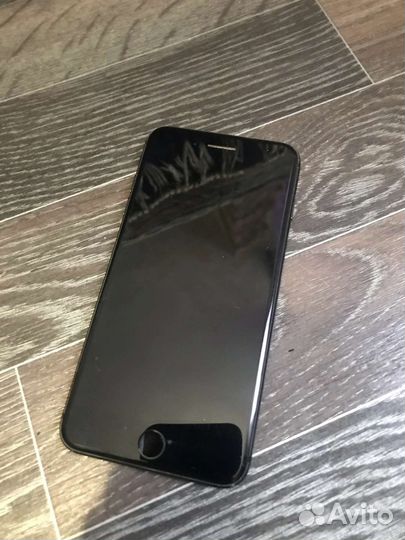 Телефон iPhone 8 plus