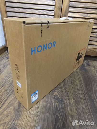 Honor magicbook 15 R5 5500u/16/512