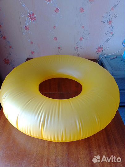 Надувной круг