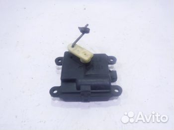 Моторчик заслонки печки