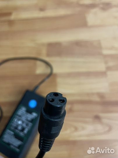 Зарядное устройство для электросамоката 48v 3A