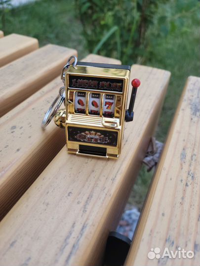 Брелок мужской для игромана Антистресс