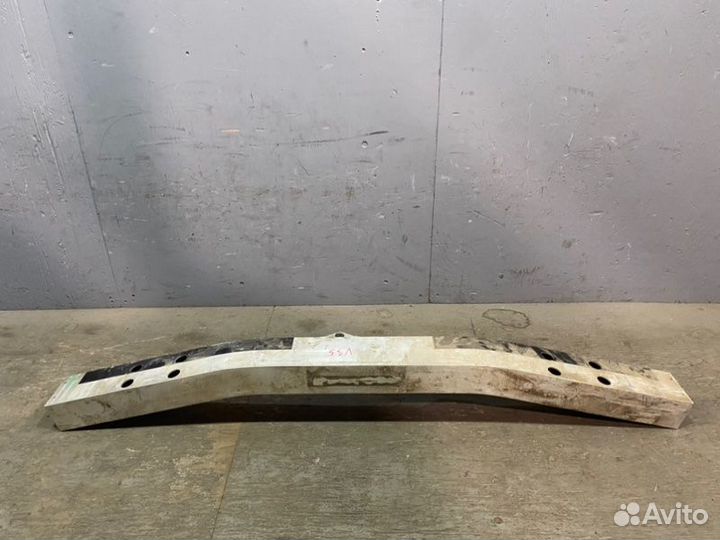 Усилитель бампера передний Infiniti G V35