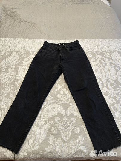 Прямые черные джинсы zarina