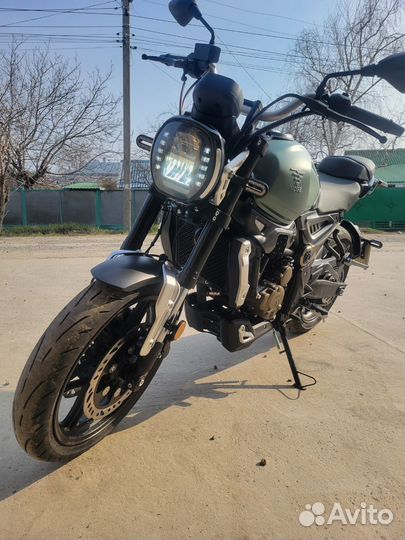 Мотоцикл Voge 300ac