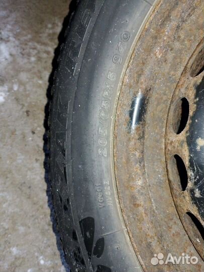 Bridgestone Blizzak Revo2 205/65 R15