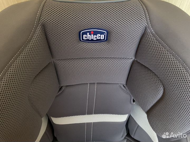 Автокресло chicco universe