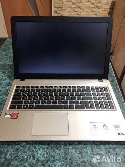 Ноутбук asus R540Y