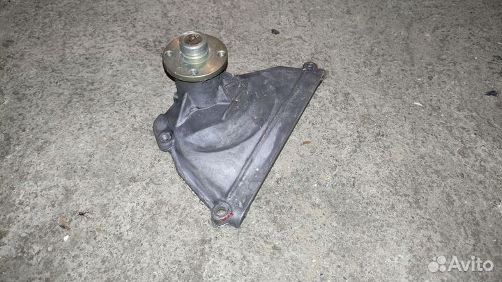 Передняя крышка змз 409 УАЗ