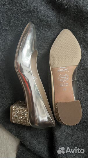 Туфли золотые 38