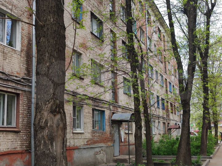 Комната 12,8 м² в 1-к., 4/5 эт.