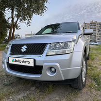 Suzuki Escudo 2.0 AT, 2005, 108 000 км, с пробегом, цена 1 600 000 руб.