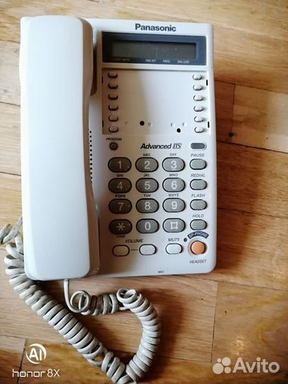 Продается стационарный/проводной телефон Panasonic