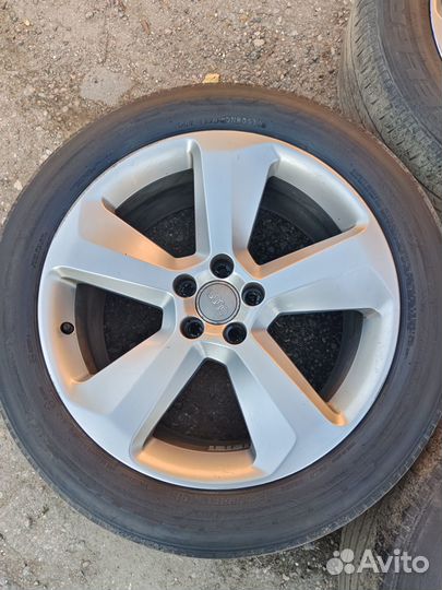 Диски с резиной Audi Q5 r19 8R0601025P