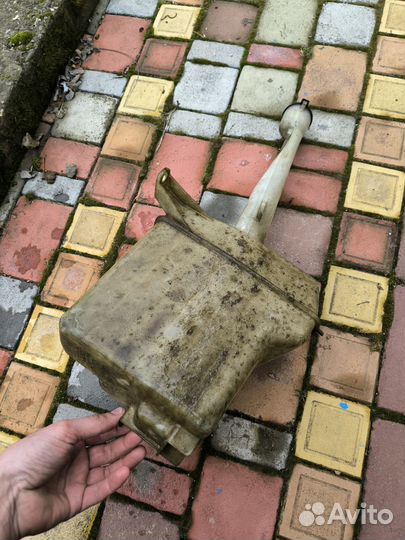 Toyota corolla 2003 130 usa бачок омывателя