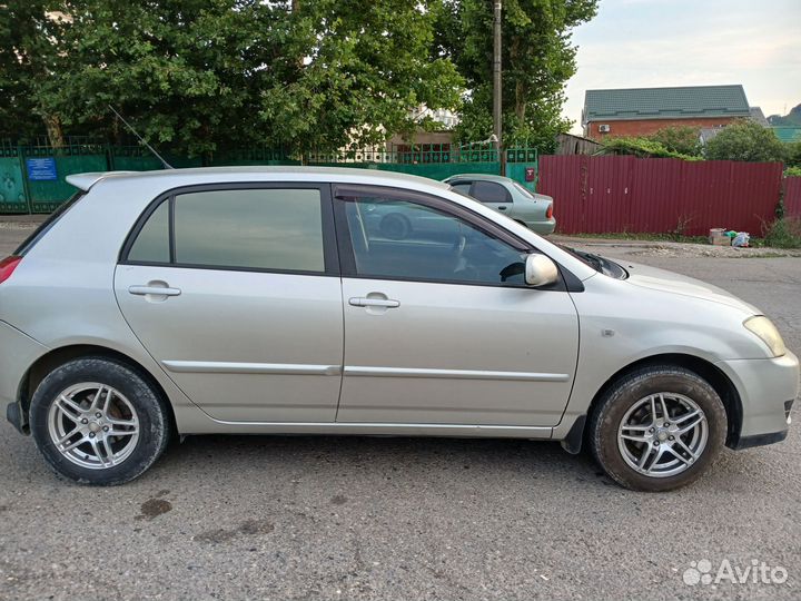 Toyota Corolla 1.6 МТ, 2005, 378 800 км