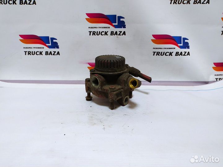 Клапан ускорительный