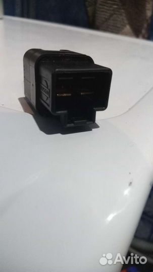 Выключатель