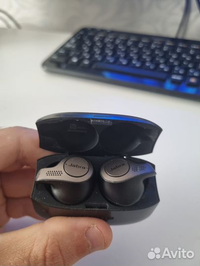 Беспроводные наушники Jabra Elite 65t