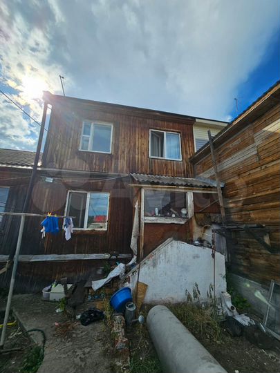 Аукцион: 4-к. квартира, 104,9 м², 1/2 эт.