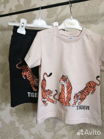 Костюм на мальчика новый