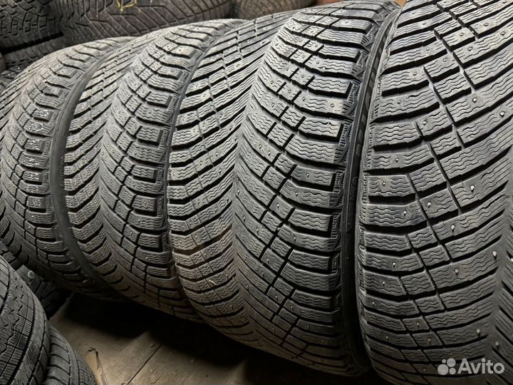 Michelin X-Ice North 4 305/35 R21 и 275/40 R21